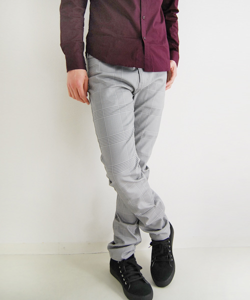 JILL BLAZE（ジルブレイズ）の「ストレッチツイル美脚スキニーパンツ（チノパンツ・メンズ・ベージュ/ミント/グレー/ネイビー/ブルー系その他/ロイヤルブルー/マスタード/チャコールグレー/ワインレッド/ブラック/カーキ/ピンク/ホワイト/ブラウン/グレー系カモフラージュ/グレー系その他/グリーン系カモフラージュ/ブラック系その他・L/XX-LARGE/S/X-SMALL/M/XL/SMALL/X-LARGE/LARGE/MEDIUM）」の6枚目の写真