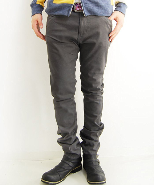 JILL BLAZE（ジルブレイズ）の「ストレッチツイル美脚スキニーパンツ（チノパンツ・メンズ・ベージュ/ミント/グレー/ネイビー/ブルー系その他/ロイヤルブルー/マスタード/チャコールグレー/ワインレッド/ブラック/カーキ/ピンク/ホワイト/ブラウン/グレー系カモフラージュ/グレー系その他/グリーン系カモフラージュ/ブラック系その他・L/XX-LARGE/S/X-SMALL/M/XL/SMALL/X-LARGE/LARGE/MEDIUM）」の4枚目の写真