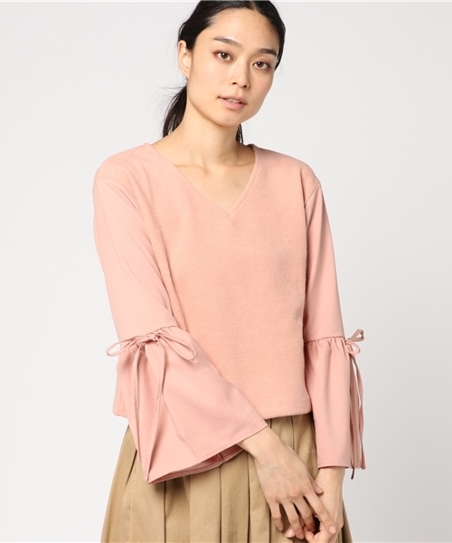 mystic(ミスティック)の「袖フレア切替プルオーバー(Tシャツ/カットソー・レディース・オフホワイト/ピンク/ブラック/ネイビー・フリ-)」の1枚目の写真