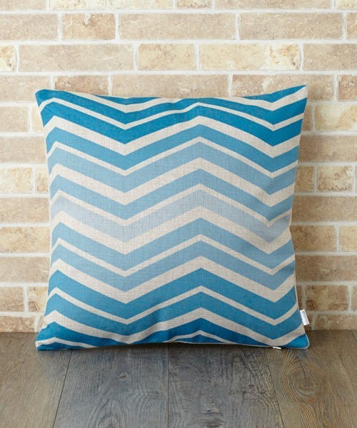 Jubilee（ジュビリー）の「クッションカバー（クッション/クッションカバー・レディース・ホワイト×ブラック/レッド系その他/カラフル/ブラック/ネイビー/ブルー/ホワイト/バーガンディー/レッド/ホワイト系その他/ホワイト系その他2/ピンク系その他/マルチ/ライトブラウン/ライトブルー/ホワイト×ブルー/ホワイト×レッド/ホワイト系その他3/パープル系その他/ブルー系その他・FREE）」の10枚目の写真