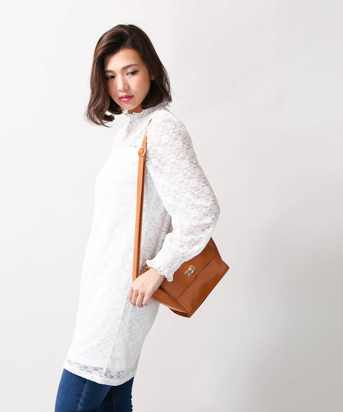 WEGO（ウィゴー）の「WEGO/パフスリーブレースミニワンピース（ワンピース・レディース・ダークグリーン/ブラック/アイボリー・FREE）」の4枚目の写真