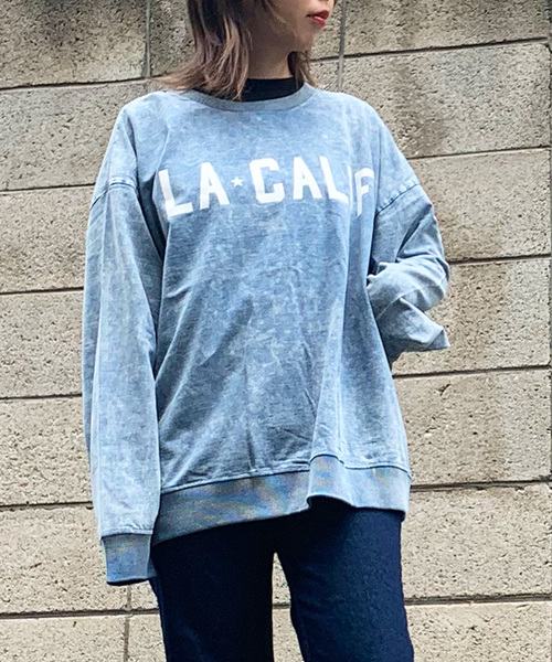 STYLEBLOCK(スタイルブロック)の「ケミカルウォッシュビッグシルエットロゴスウェット(スウェット・メンズ・ネイビー/ブルー・FREE)」の11枚目の写真