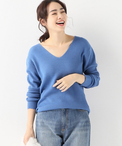 SLOBE IENA（スローブイエナ）の「Vネック畦ニット◆（ニット/セーター・レディース・ブルー/アイボリー/キャメル・FREE）」の2枚目の写真