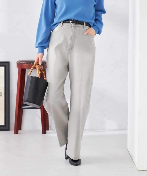 a.v.v(アーヴェヴェ)の「ワイドデニムパンツ(デニムパンツ・レディース・ネイビー/ライトブルー/ライトグレー/ブルー・40/42/34/38/36)」の2枚目の写真