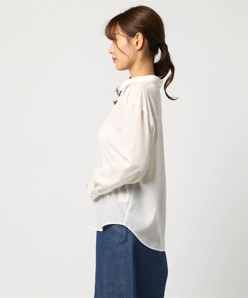 un dix cors(アンディコール)の「デシンルーズシャツ(シャツ/ブラウス・レディース・ベージュ/ネイビー/オフホワイト・フリ-)」の5枚目の写真