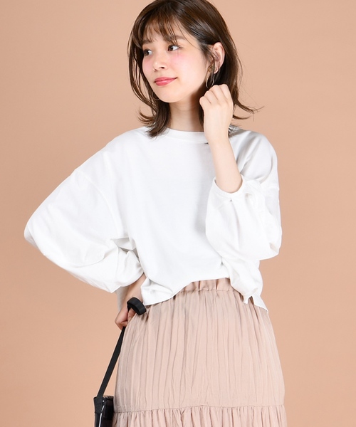 natural couture（ナチュラルクチュール）の「UESD風ボリューム袖Tシャツ（Tシャツ/カットソー・レディース・オフホワイト/スミクロ/ベージュ/プラム/イエロー・FREE）」の8枚目の写真