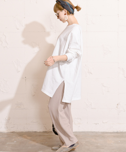 coca(coca)(コカ)の「サイドスリットオーバーサイズコットンチュニック(Tシャツ/カットソー・レディース・ホワイト/ブラック・ONE SIZE)」の6枚目の写真