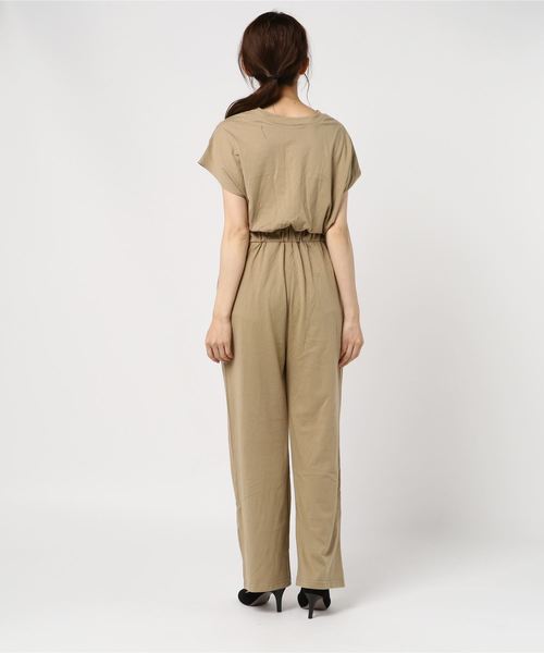 coca(coca)(コカ)の「前後2wayフレンチスリーブオールインワン(つなぎ/オールインワン・レディース・ブラック/ベージュ・ONE SIZE)」の4枚目の写真