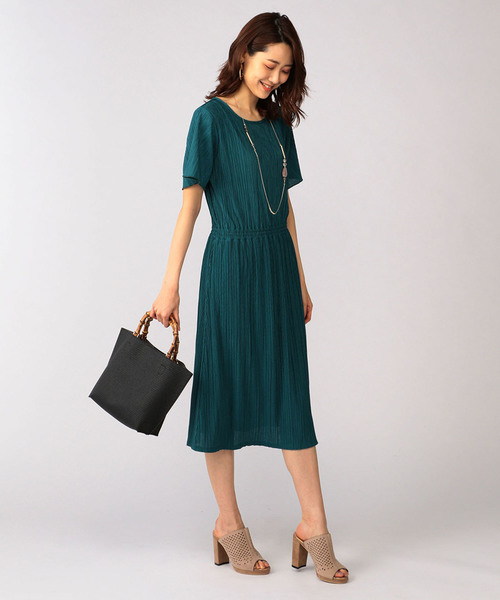 A/C DESIGN BY ALPHA CUBIC(エーシーデザインバイアルファキュービック)の「ウエストギャザーワンピース(ワンピース・レディース・イエロー/グリーン/ネイビー・M size/L size)」の10枚目の写真