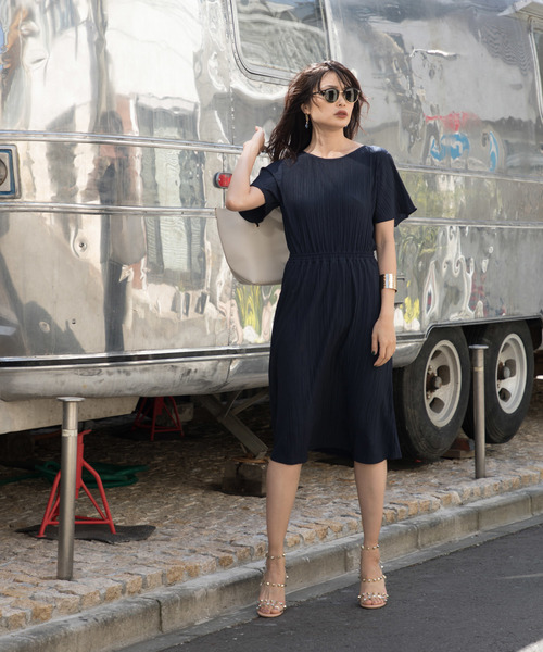 A/C DESIGN BY ALPHA CUBIC(エーシーデザインバイアルファキュービック)の「ウエストギャザーワンピース(ワンピース・レディース・イエロー/グリーン/ネイビー・M size/L size)」の14枚目の写真