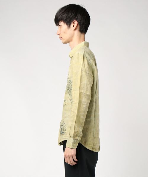 291295＝HOMME（ニーキューイチニーキューゴーオム）の「【LOST IN ALBION】製品染め プリントリネンシャツ（シャツ/ブラウス・メンズ・グリーン系その他/グリーン系その他2/ブルー系その他・46/48）」の4枚目の写真