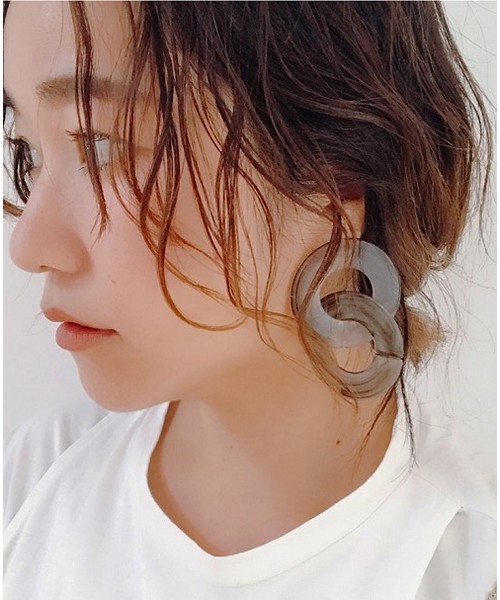 TODAYFUL(トゥデイフル)の「アソートフープピアス(ピアス(両耳用)・レディース・キナリ/グレー/イエロー・FREE)」の3枚目の写真