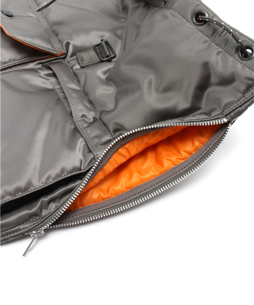 PORTER(ポーター)の「PORTER TANKER RUCKSACK <B印 YOSHIDA SELECT>(バックパック/リュック・メンズ・ブラック系その他・ONE SIZE)」の12枚目の写真