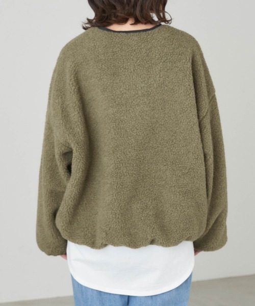 Chaco closet（チャコ クローゼット）の「2wayノーカラー ビックシルエットリバーシブルボアフリースジャケット（ブルゾン・レディース・ブラック/アイボリー/ライトオリーブ/ダークベージュ/テラコッタ/グレイッシュベージュ/チャコール・FREE）」の19枚目の写真