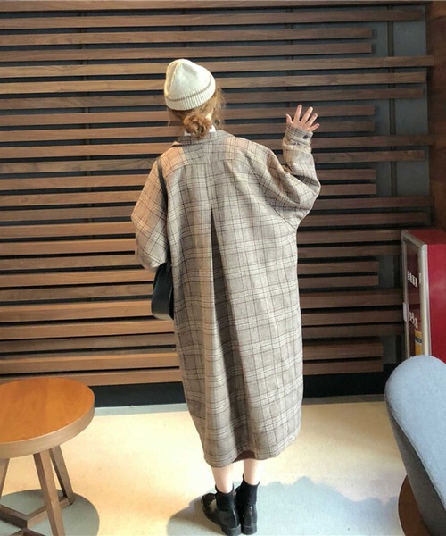 MANGROVE(マングローブ)の「グレンチェック ロングジャケットコート(裏キルティング)(チェスターコート・レディース・グレー/ブラウン・MEDIUM/LARGE)」の6枚目の写真