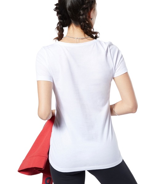 Reebok(リーボック)の「 リニア リード スクープ ネック / LINEAR READ SCOOP NECK(Tシャツ/カットソー・レディース・ライトブルー/レッド/ブラック/ホワイト×レッド・SMALL/MEDIUM/LARGE/X-LARGE/X-SMALL)」の9枚目の写真