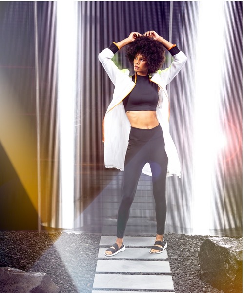 crocs（クロックス）の「クロックス crocs ライトライド ストレッチ スポーツ サンダル ウィメンliteride stretch sandal w（サンダル・レディース・ピンク/グレー/ブラック×ブラック/ブラック×ホワイト/ピンク系その他3/ブルー/ネイビー×ホワイト/ミント・25cm/23cm/22cm/24cm/21cm）」の15枚目の写真