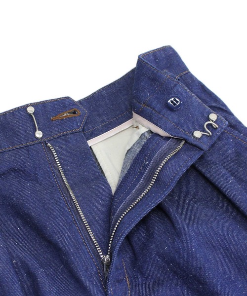 RNA（アールエヌエー）の「T0992 コットンリネンデニムハーフパンツ（デニムパンツ・レディース・インディゴブルー/キナリ・SMALL/MEDIUM）」の6枚目の写真