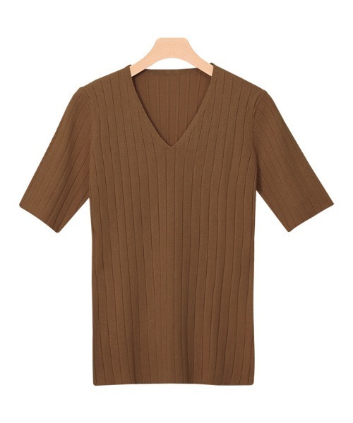 Pierrot（ピエロ）の「●ネックが選べるシルクタッチ半袖リブニット（ニット/セーター・レディース・オフホワイト/ホワイト系その他/ブラック/ブラック系その他/グレー/アッシュグレー/グレー系その他/グレー系その他2/モカ/ブラウン系その他/ライトベージュ/ベージュ系その他/ネイビー/ブルー系その他/ブルー系その他2/ブルーグリーン/ラベンダー/パープル系その他/キャメル/グリーン/ブラウン系その他2/グリーン系その他/スモークピンク/ピンク系その他/グリーン系/グリーン系1/ブラウン系その他3/オレンジ系その他/ブラウン系その他4/オレンジ・M/L）」の14枚目の写真