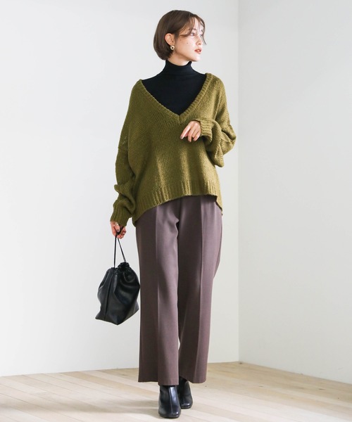 select MOCA(セレクトモカ)の「Vネックルーズモヘアタッチニット(ニット/セーター・レディース・アイボリー/オリーブ/ベージュ・FREE)」の7枚目の写真