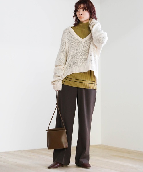 select MOCA(セレクトモカ)の「Vネックルーズモヘアタッチニット(ニット/セーター・レディース・アイボリー/オリーブ/ベージュ・FREE)」の11枚目の写真