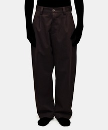 STUDIO NICHOLSON（スタジオニコルソン）の「【STUDIO NICHOLSON】 PEACHED COTTON SINGLE PLEAT TAPERED PANT（その他パンツ・メンズ）」