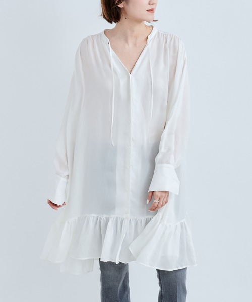 DouDou（ドゥドゥ）の「裾フリルチュニックブラウス（シャツ/ブラウス・レディース・オフホワイト/ベージュ・FREE）」の7枚目の写真