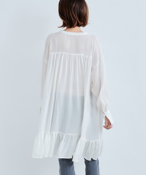 DouDou（ドゥドゥ）の「裾フリルチュニックブラウス（シャツ/ブラウス・レディース・オフホワイト/ベージュ・FREE）」の9枚目の写真