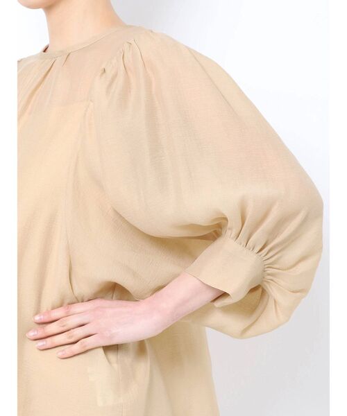 LAGUNAMOON（ラグナムーン）の「シアーボリュームスリーブブラウス【セットアップ着用可能】（シャツ/ブラウス・レディース・ブラック/ベージュ/ピンク・FREE）」の5枚目の写真