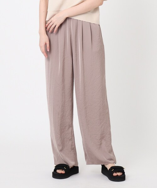 DRESSTERIOR（ドレステリア）の「◆【WEB限定】サテンギャザーパンツ（その他パンツ・レディース・ライトグリーン/ベージュ/ライトブルー・36/38）」の2枚目の写真