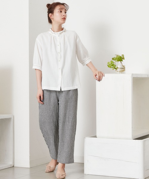 POU DOU DOU（プードゥドゥ）の「5分袖スタンド刺繍襟ブラウス（シャツ/ブラウス・レディース・ネイビー/オフホワイト/ブラック・3）」の7枚目の写真