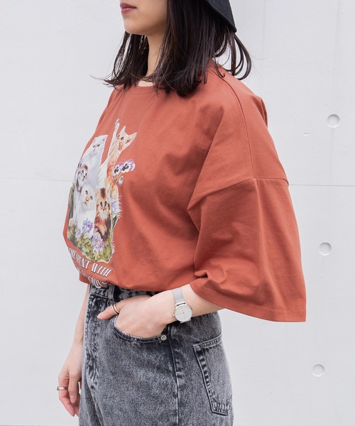 PairPair（ペアペア）の「CATプリントTシャツ(ユニセックス)（Tシャツ/カットソー・レディース・ブラック/アイボリー/ブルー系その他/レッド系その他・FREE）」の12枚目の写真