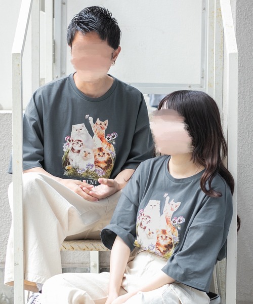 PairPair（ペアペア）の「CATプリントTシャツ(ユニセックス)（Tシャツ/カットソー・レディース・ブラック/アイボリー/ブルー系その他/レッド系その他・FREE）」の6枚目の写真