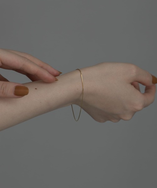 SMELLY（スメリー）の「silver925スネークチェーンブレスレット（ブレスレット・レディース・シルバー/ゴールド・-）」の4枚目の写真