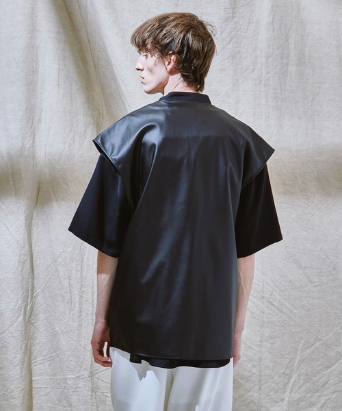 EMMA CLOTHES（エマクローズ）の「シンセティックレザー オーバーサイズ ジレベスト EMMA CLOTHES（ベスト・メンズ・ブラック・FREE）」の8枚目の写真