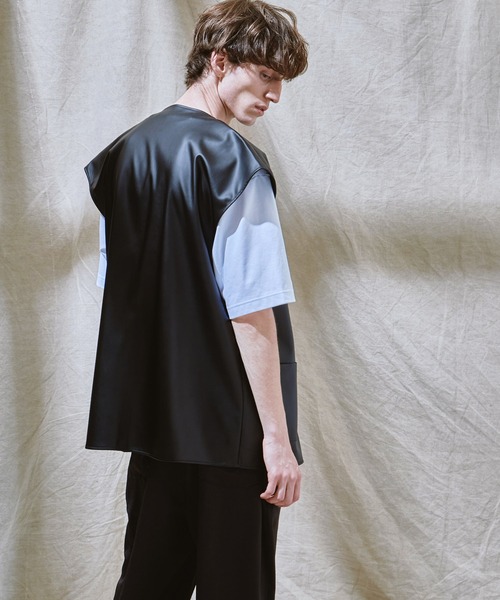 EMMA CLOTHES（エマクローズ）の「シンセティックレザー オーバーサイズ ジレベスト EMMA CLOTHES（ベスト・メンズ・ブラック・FREE）」の12枚目の写真