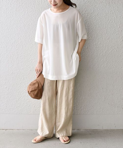 SHIPS Days(シップスデイズ)の「SHIPS Days:ジャージーバックギャザーTee◇(Tシャツ/カットソー・レディース・ホワイト/ブラウン/イエロー・ONE SIZE)」の9枚目の写真