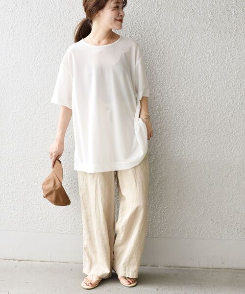 SHIPS Days(シップスデイズ)の「SHIPS Days:ジャージーバックギャザーTee◇(Tシャツ/カットソー・レディース・ホワイト/ブラウン/イエロー・ONE SIZE)」の13枚目の写真