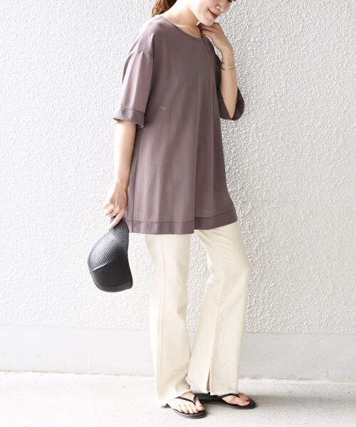SHIPS Days(シップスデイズ)の「SHIPS Days:ジャージーバックギャザーTee◇(Tシャツ/カットソー・レディース・ホワイト/ブラウン/イエロー・ONE SIZE)」の22枚目の写真