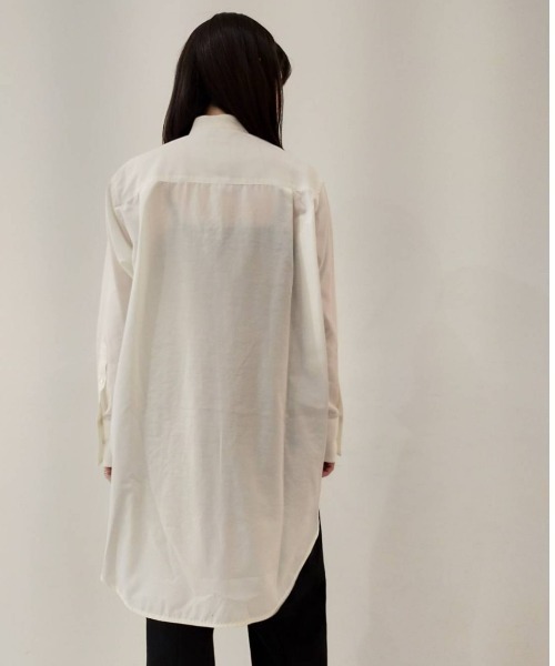 IJIIT&Co.(イジットアンドコー)の「IJIIT&Co. (イジットアンドコー) バンドカラーシャツ/ 5211B40006(シャツ/ブラウス・レディース・ホワイト・FREE)」の4枚目の写真