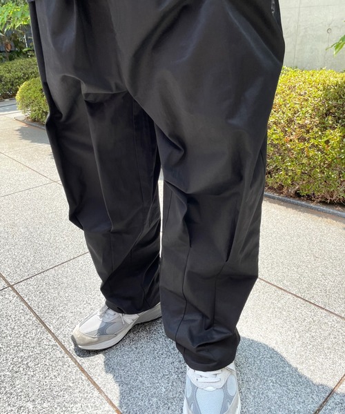 WHO'S WHO gallery（フーズフーギャラリー）の「【KOOKY'N/クーキー】ワイドチノ（チノパンツ・メンズ・ブラック/ベージュ/オフホワイト/インディゴブルー・FREE）」の21枚目の写真