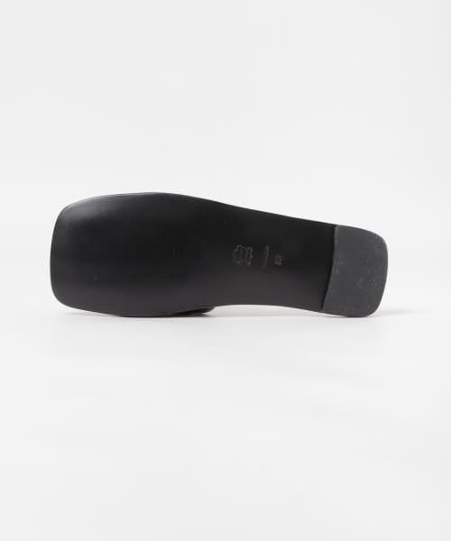 MAISON EUREKA（メゾンエウレカ）の「MAISON EUREKA　RANDOM MESH SANDAL（サンダル・レディース・ブラック・38/39/36/37）」の6枚目の写真