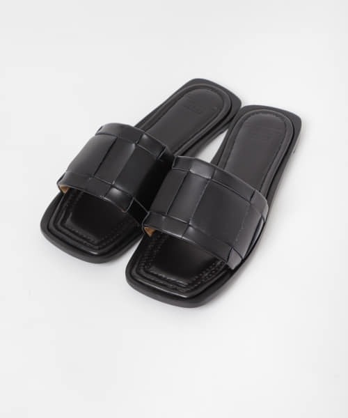 MAISON EUREKA（メゾンエウレカ）の「MAISON EUREKA　RANDOM MESH SANDAL（サンダル・レディース・ブラック・38/39/36/37）」の12枚目の写真