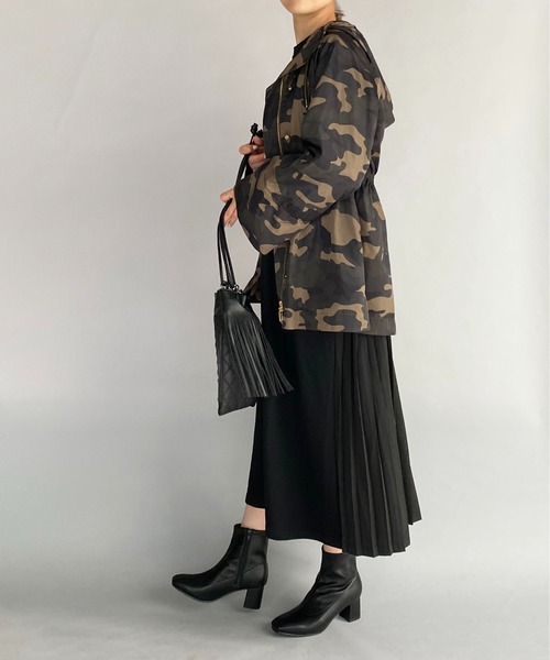 PICCIN（ピッチン）の「ウエストゴム入り袖リブマウンテンパーカー（マウンテンパーカー・レディース・ブラック/ベージュ/グリーン系その他・M）」の21枚目の写真