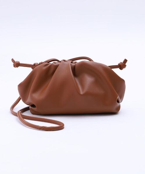 coen(コーエン)の「ガマグチギャザーショルダーバッグ(ショルダーバッグ・レディース・オフホワイト/ブラウン/ブラック・FREE)」の15枚目の写真