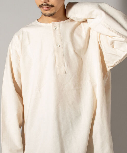 GLOSTER（グロスター）の「【GLOSTER/グロスター】ミリタリースリーピングシャツ ロングスリーブ（Tシャツ/カットソー・メンズ・ブラック/オフホワイト/グレー系その他/オリーブ/ブルー系その他・MEDIUM/LARGE）」の12枚目の写真