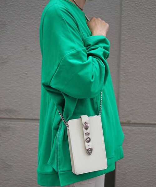 DROIT BELLO(ドロイトベロ)の「DROIT BELLO(ドロイトベロ)別注メタルスタッズ付きバック(ショルダーバッグ・レディース・アイボリー/ブラック・FREE)」の19枚目の写真