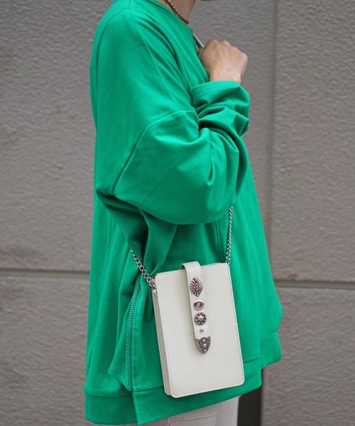 DROIT BELLO(ドロイトベロ)の「DROIT BELLO(ドロイトベロ)別注メタルスタッズ付きバック(ショルダーバッグ・レディース・アイボリー/ブラック・FREE)」の11枚目の写真