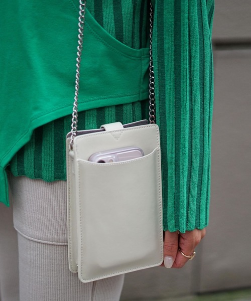 DROIT BELLO(ドロイトベロ)の「DROIT BELLO(ドロイトベロ)別注メタルスタッズ付きバック(ショルダーバッグ・レディース・アイボリー/ブラック・FREE)」の13枚目の写真