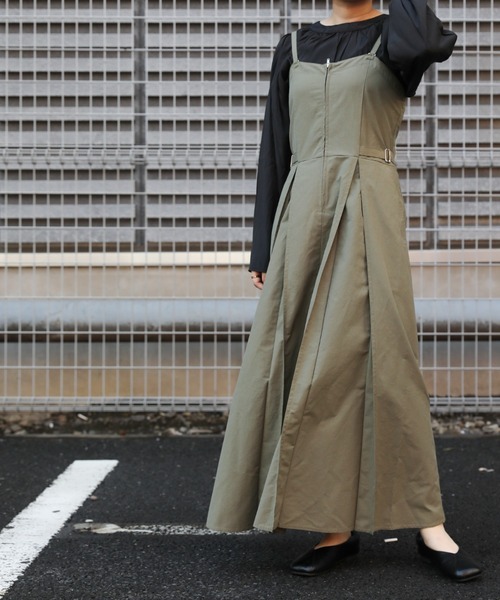 sakishimatokyo（サキシマトーキョー）の「【ZOZO限定】サキシマamp「シャーリングBOXプリーツジャンスカ」（ジャンパースカート・レディース・ブラック/カーキ/ボルドー・FREE）」の10枚目の写真